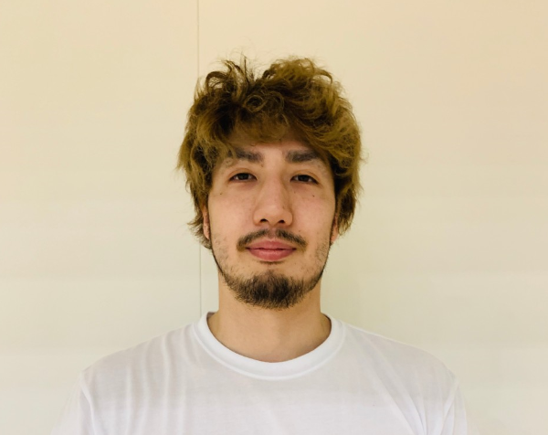 館山 健太
